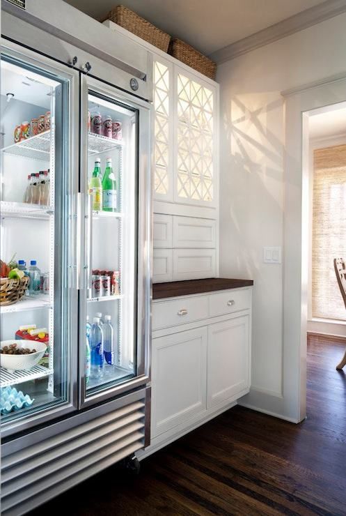 If you wanna keep your fridge organized and in perfect order buy a glass door fridge and you'll have inspiration.
