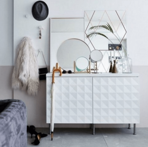 A fresh IKEA Metod hack with new sculptural wall panels, a tabletop and metal legs for a chic look.